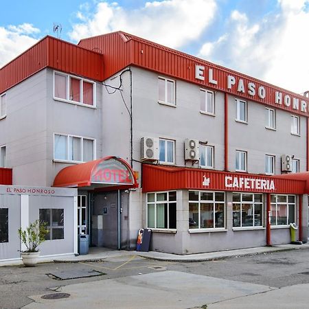 Hotel El Paso Honroso Hospital de Órbigo Exteriér fotografie