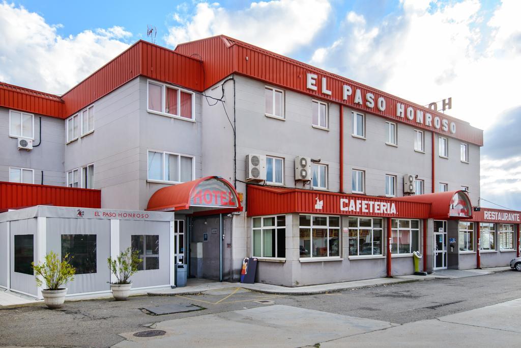 Hotel El Paso Honroso Hospital de Órbigo Exteriér fotografie